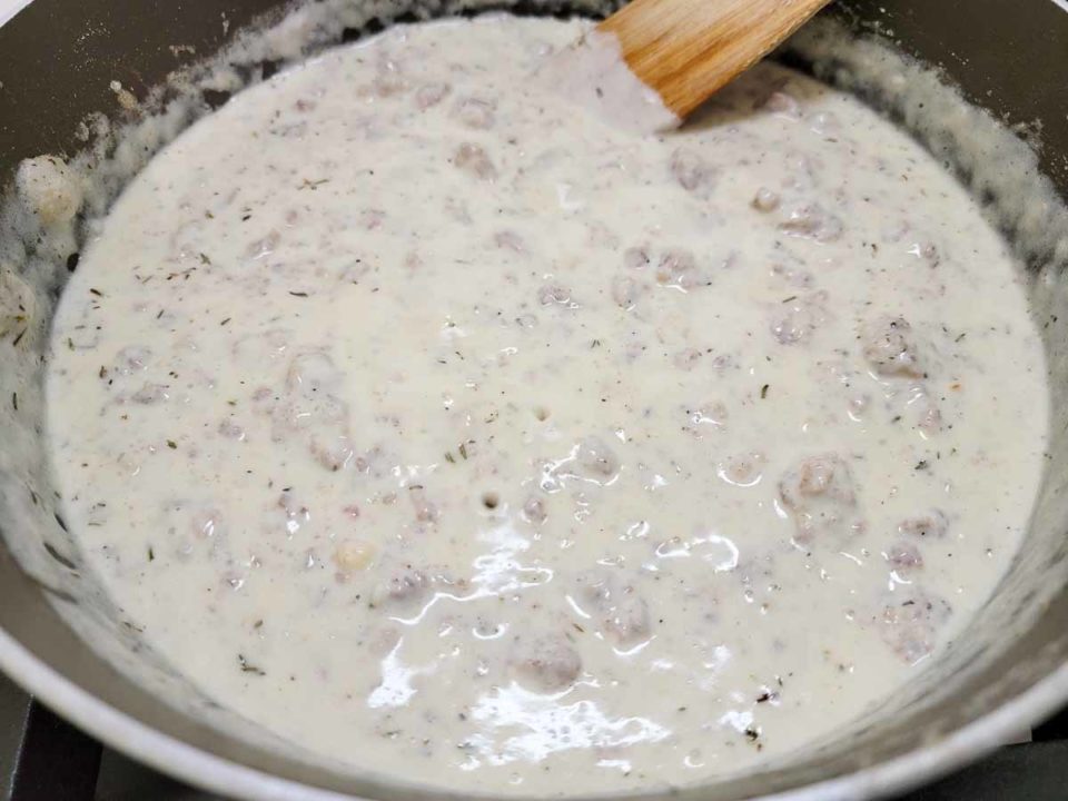 Old Fashioned Biscuits and Gravy (7 Ingredients, 7 Steps, 25 minutes