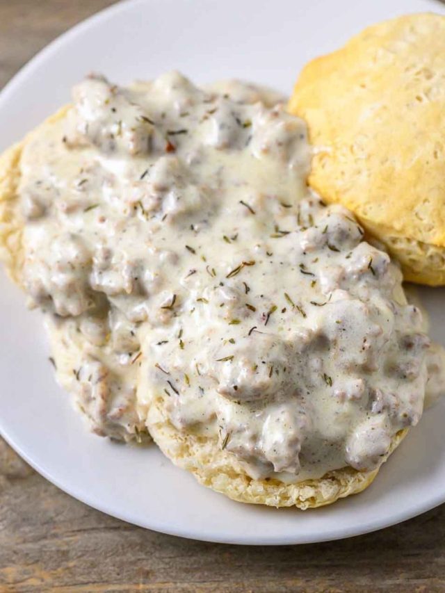 7 Ingredient Biscuits and Gravy