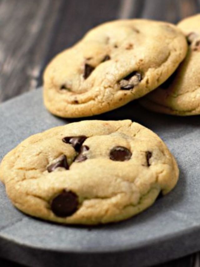 9 Ingredient Best Ever Soft Chocolate Chip Cookies
