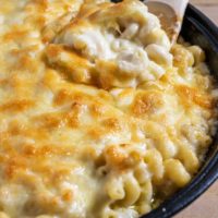 White Cheddar Baked Mac and Cheese