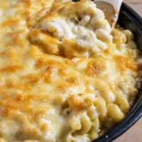 White Cheddar Baked Mac and Cheese