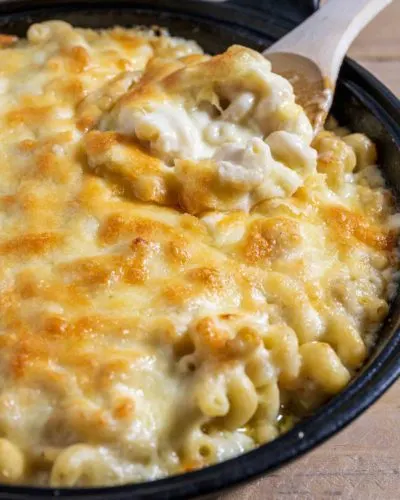 White Cheddar Baked Mac and Cheese