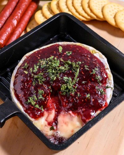 Easy Baked Brie with Jam
