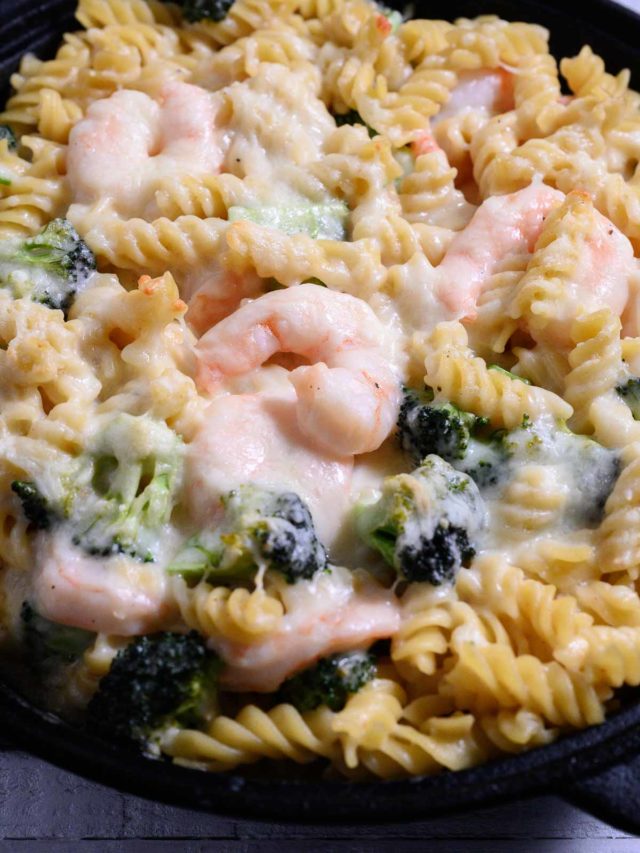 30 Minute Shrimp Broccoli Pasta