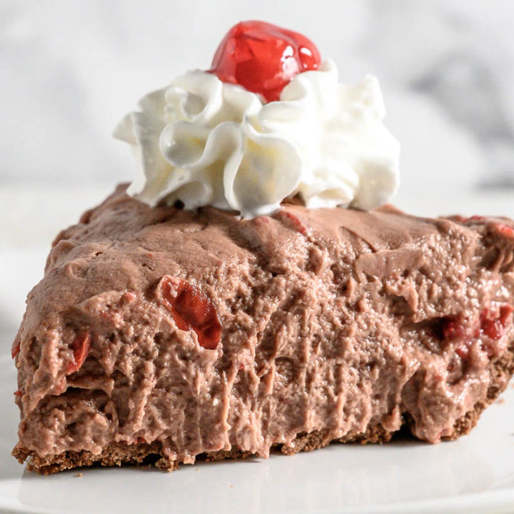 5 Ingredient No Bake Cheesecake (6 steps and 10 minute prep) - Zona's