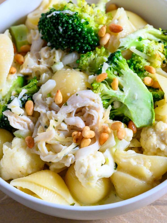 25 minute Chicken Broccoli Cauliflower Pasta